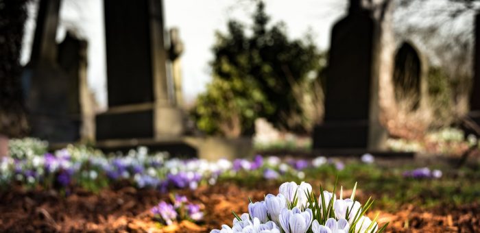 Comment poser un monument funéraire ?